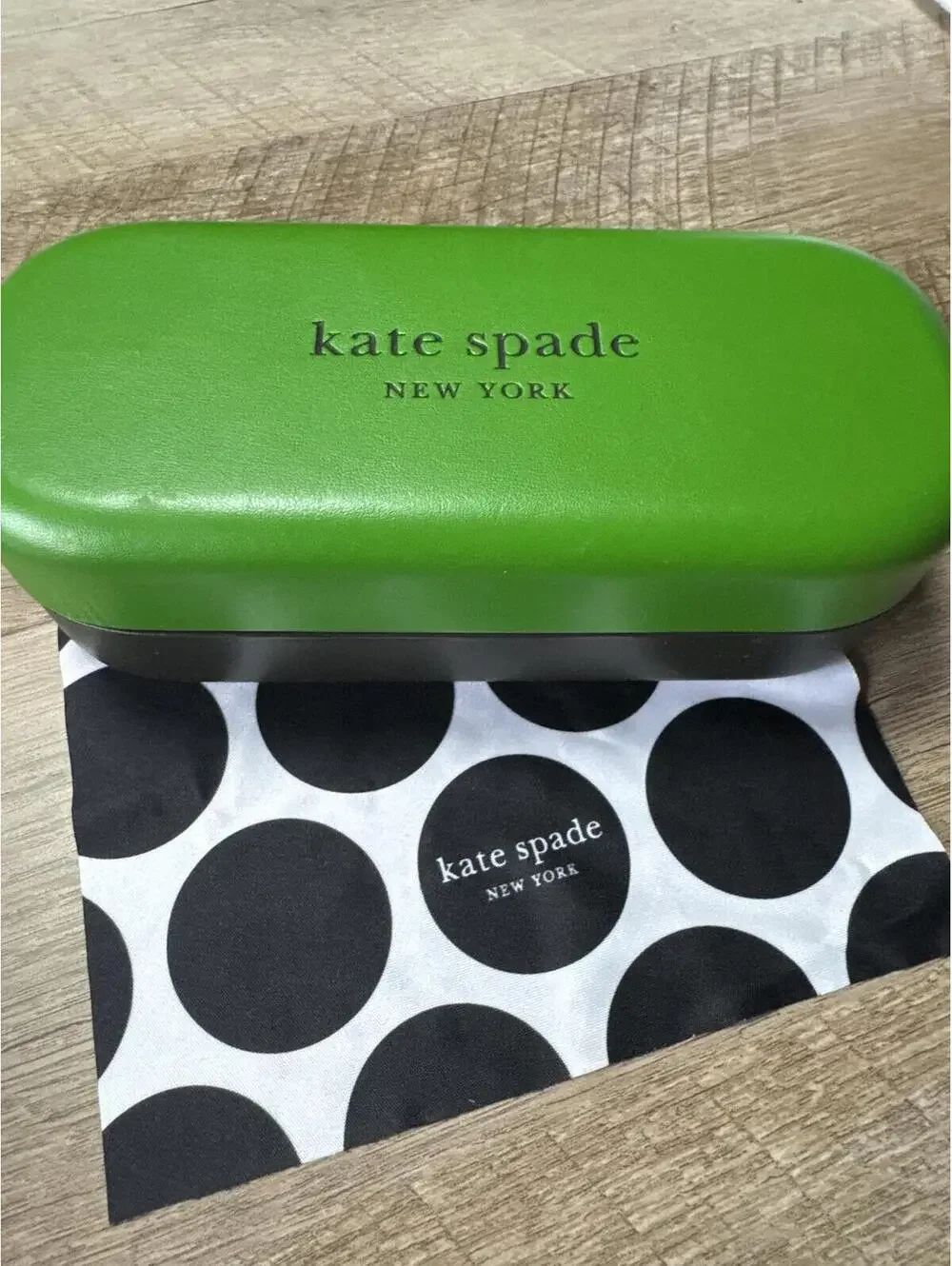 Kate Spade New York Eyeglasses Case & Cloth